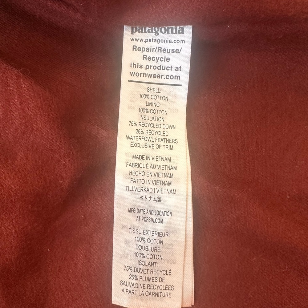 Red Patagonia Cotton Down Jacket - Picture 7 of 8